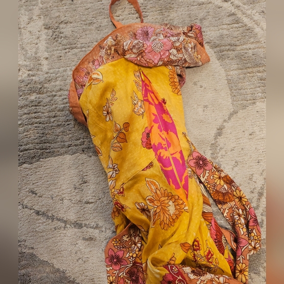 Spell & The Gypsy Collective Siren Song Strappy Marigold Floral Dress S  read - Picture 14 of 16